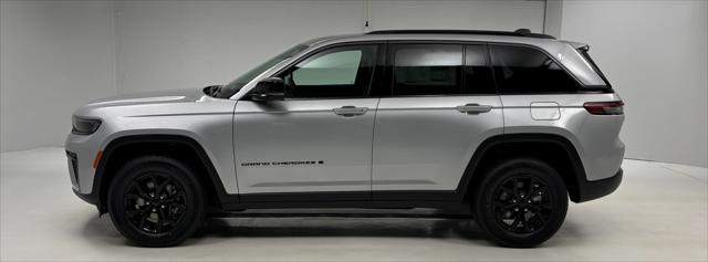2026 Jeep Grand Cherokee Altitude 4x4