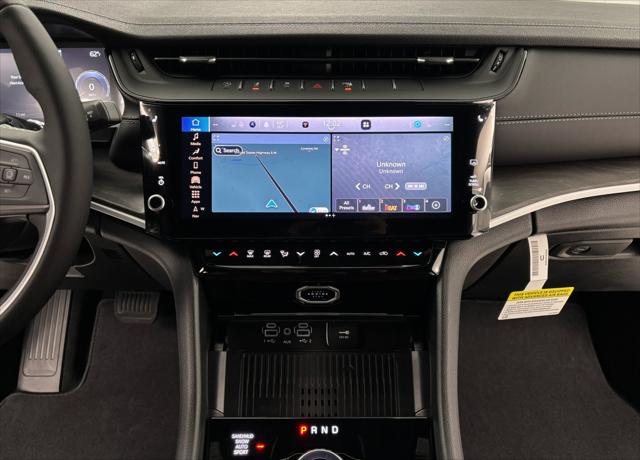 2026 Jeep Grand Cherokee Altitude 4x4