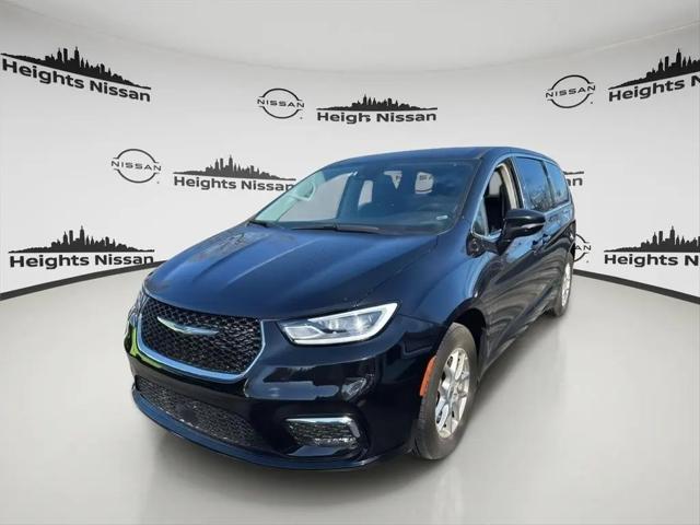 2024 Chrysler Pacifica Touring L for sale in Jackson Heights, NY