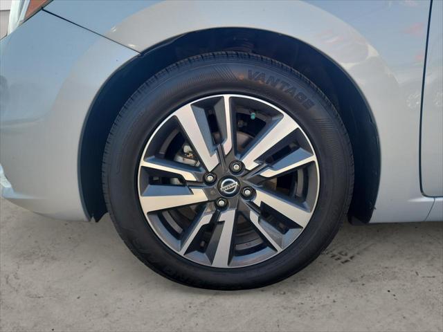 2021 Nissan Versa SV Xtronic CVT
