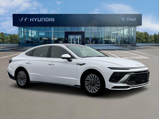 2026 Hyundai Sonata Hybrid Limited
