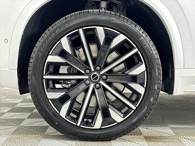 2026 Volvo XC90 Plug-In Hybrid Ultra, T8 AWD, Electric/Gasoline, Bright, 7 Seats