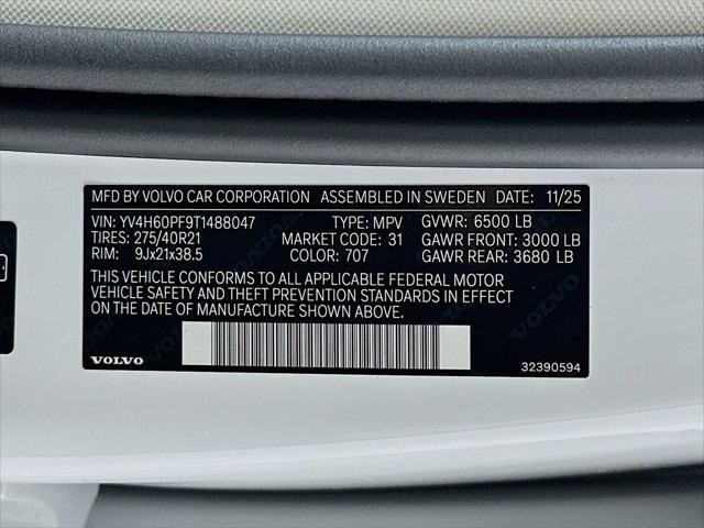 2026 Volvo XC90 Plug-In Hybrid Ultra, T8 AWD, Electric/Gasoline, Bright, 7 Seats