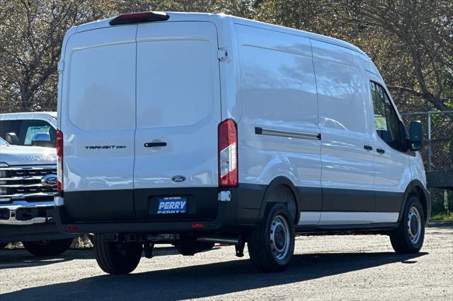 2026 Ford Transit Cargo Van Base