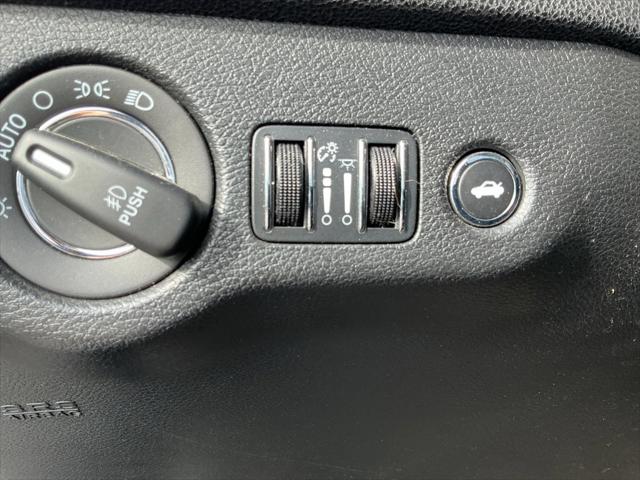 2015 Chrysler 300 Limited