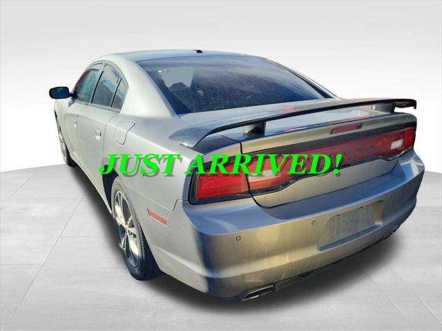 2014 Dodge Charger R/T Plus