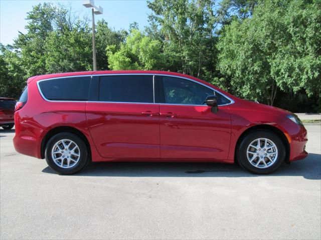 2026 Chrysler Voyager VOYAGER LX