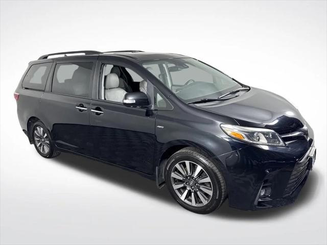 2018 Toyota Sienna Limited 7 Passenger