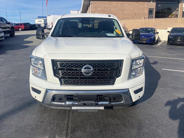 2021 Nissan TITAN Crew Cab SV 4x2 2021 Nissan TITAN Crew Cab SV 4x2