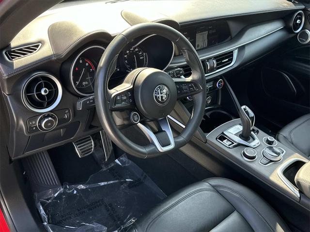2023 Alfa Romeo Stelvio Ti AWD 2023 Alfa Romeo Stelvio Ti AWD