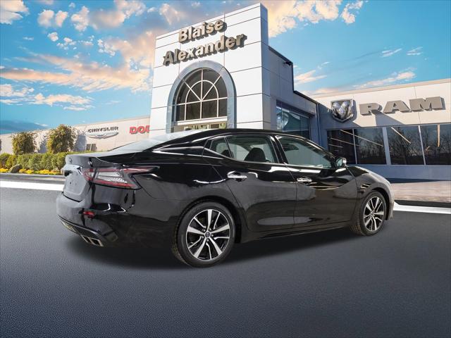 2023 Nissan Maxima SV