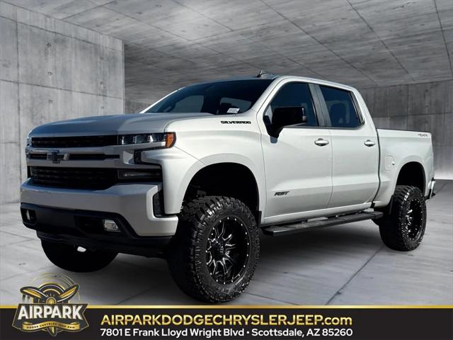 2020 Chevrolet Silverado 1500 4WD Crew Cab Short Bed RST