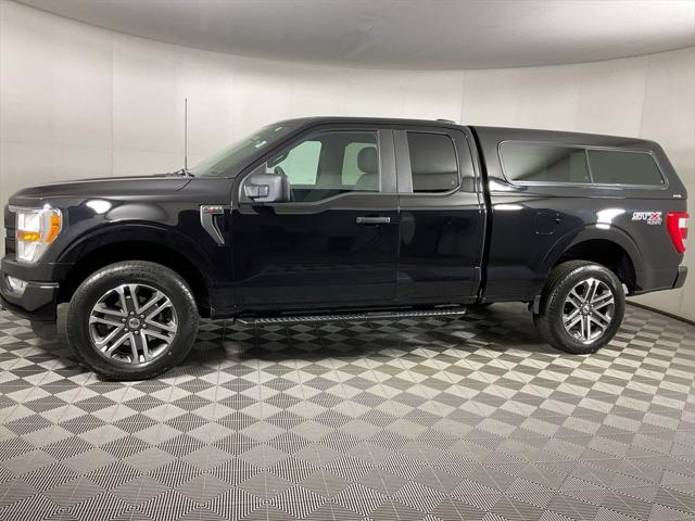 2022 Ford F-150 XL 2022 Ford F-150 XL