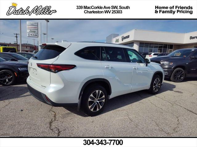 2022 Toyota Highlander XLE
