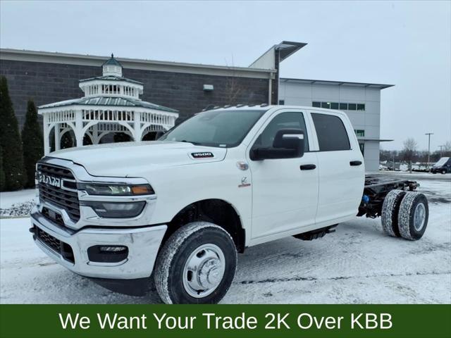 2026 RAM Ram 3500 Chassis Cab RAM 3500 TRADESMAN CREW CAB CHASSIS 4X4 60 CA