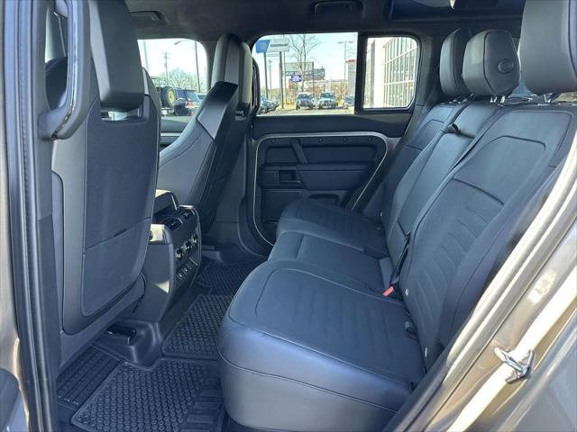 2025 Land Rover Defender P635 OCTA