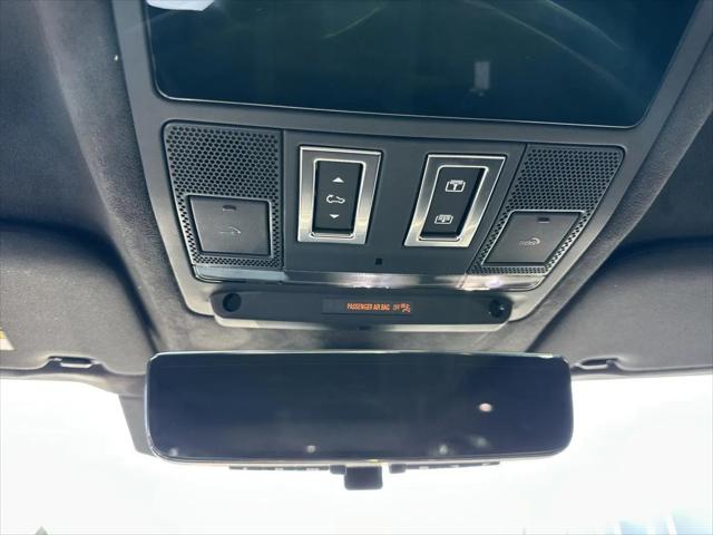 2025 Land Rover Defender P635 OCTA