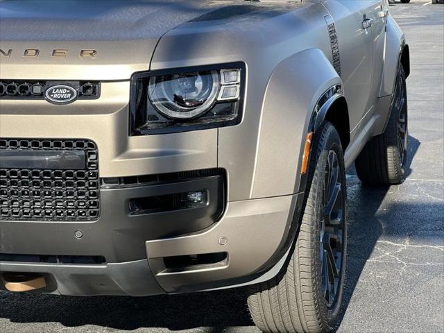 2025 Land Rover Defender P635 OCTA