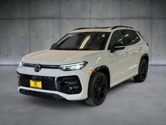 2026 Volkswagen Tiguan SE R-Line Black for sale in Bakersfield, CA