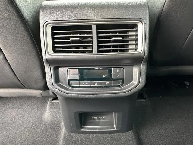 2026 Volkswagen Atlas SE