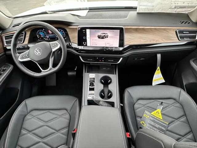 2026 Volkswagen Atlas SE