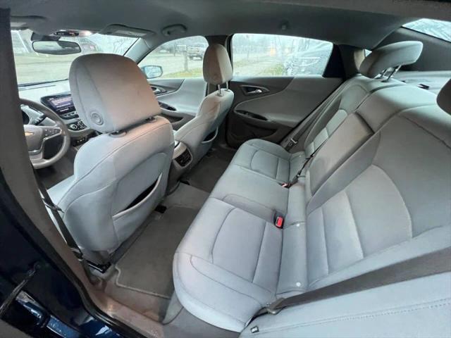 2021 Chevrolet Malibu FWD LT