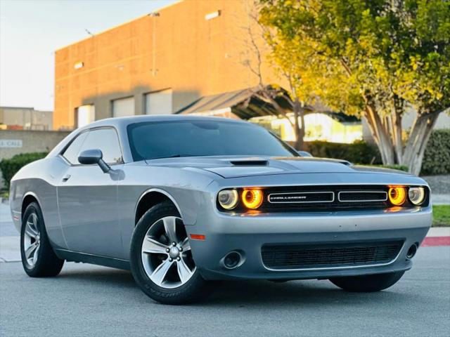 2015 Dodge Challenger SXT