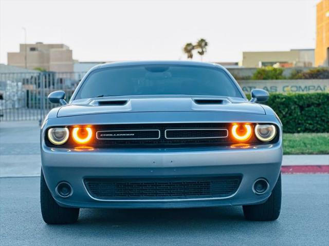 2015 Dodge Challenger SXT