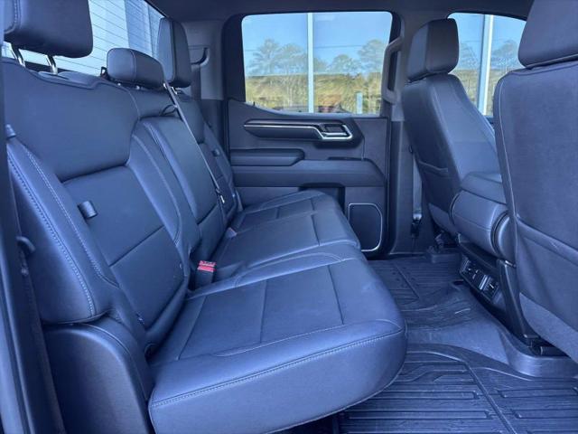 2024 GMC Sierra 1500 4WD Crew Cab Short Box SLT