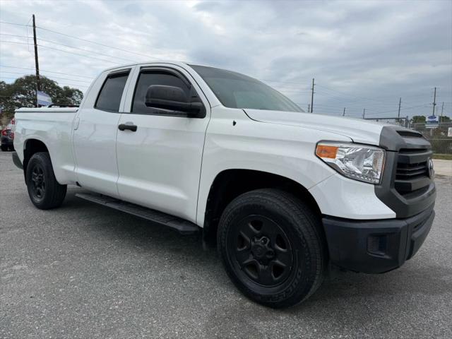 2017 Toyota Tundra SR 5.7L V8