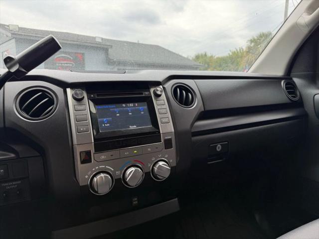2017 Toyota Tundra SR 5.7L V8