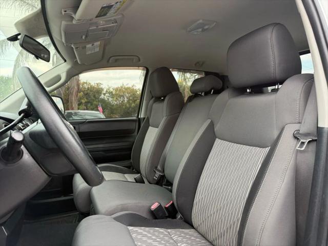 2017 Toyota Tundra SR 5.7L V8