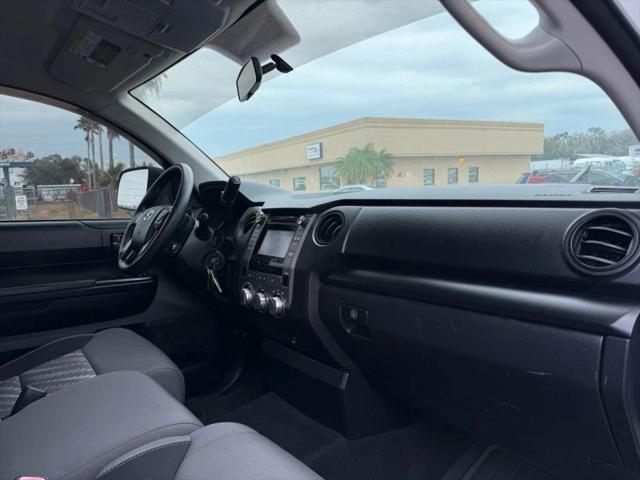 2017 Toyota Tundra SR 5.7L V8