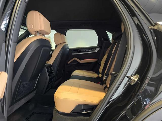 2025 Porsche Cayenne Cayenne