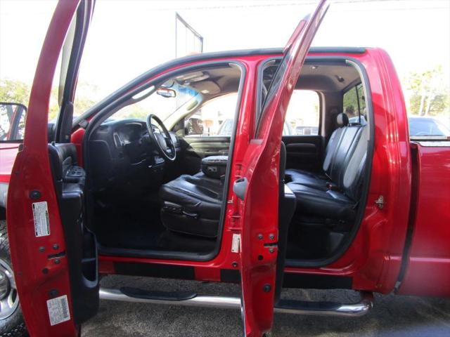 2005 Dodge Ram 3500 SLT/Laramie