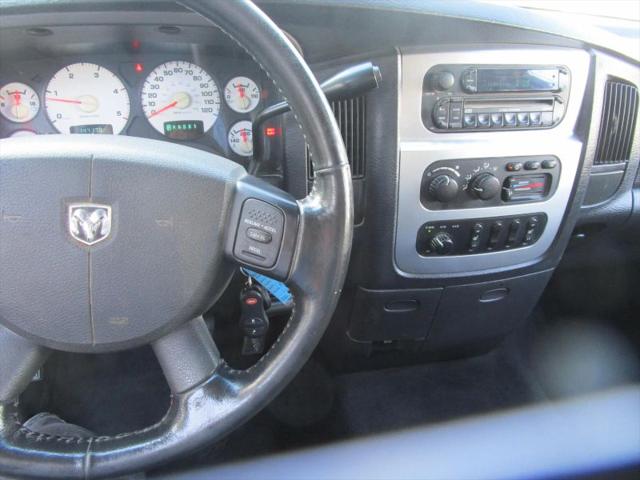 2005 Dodge Ram 3500 SLT/Laramie
