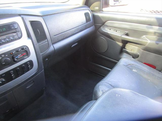 2005 Dodge Ram 3500 SLT/Laramie