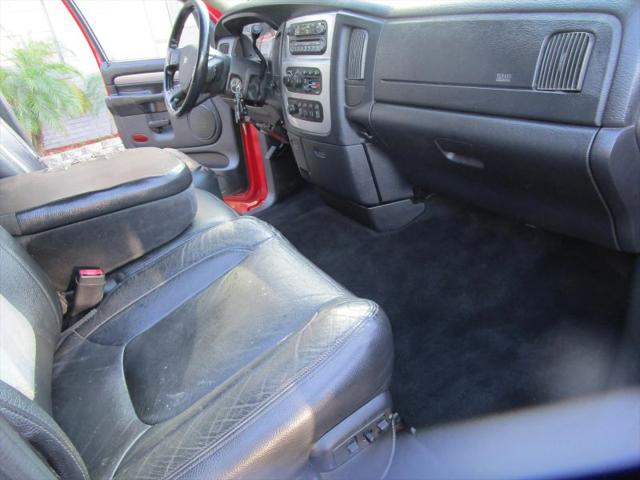2005 Dodge Ram 3500 SLT/Laramie