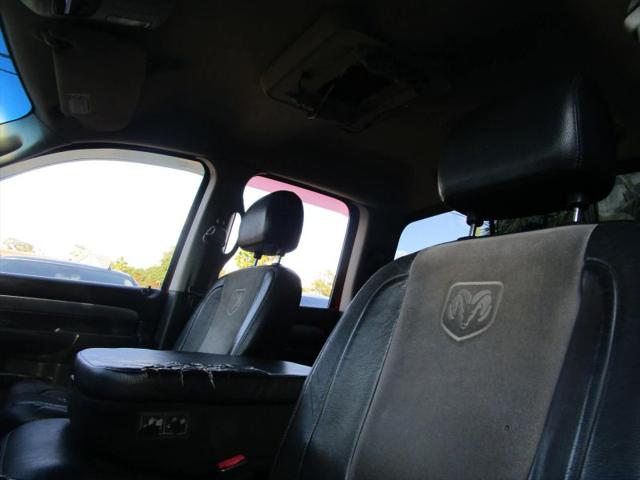 2005 Dodge Ram 3500 SLT/Laramie