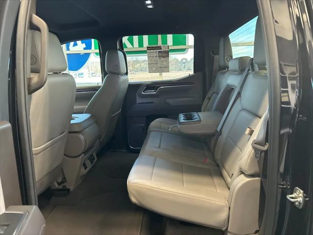 2025 GMC Sierra 1500 4WD Crew Cab Short Box SLT
