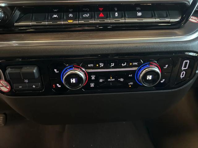 2025 GMC Sierra 1500 4WD Crew Cab Short Box SLT