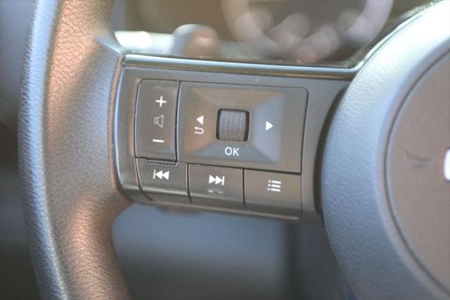 2022 Nissan Pathfinder S 2WD