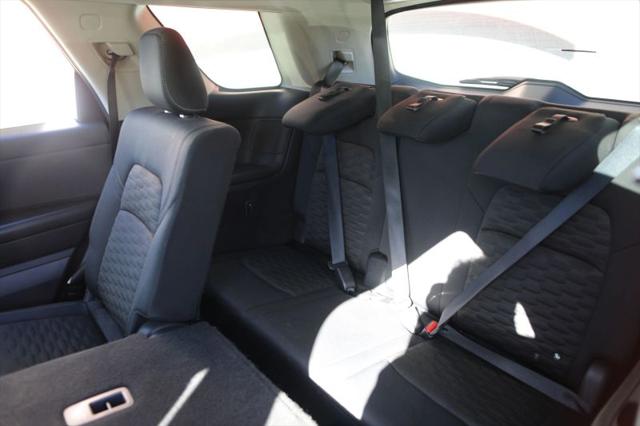 2022 Nissan Pathfinder S 2WD