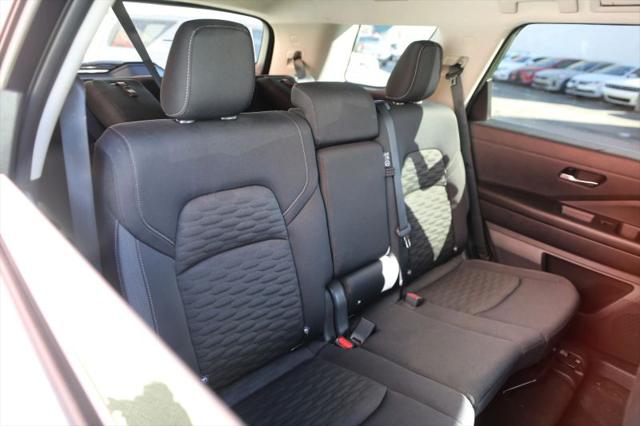 2022 Nissan Pathfinder S 2WD