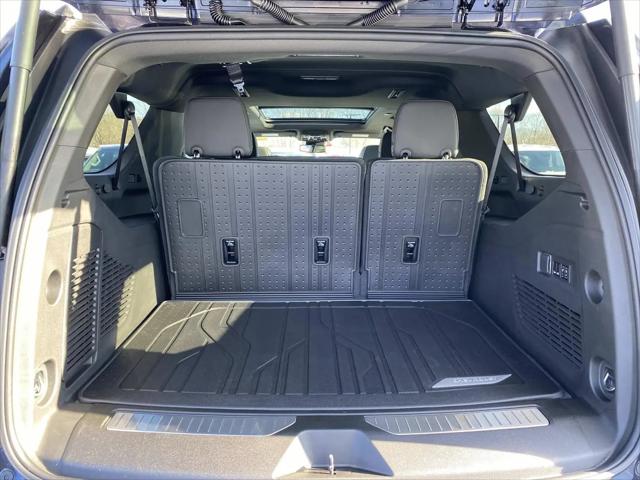 2026 Chevrolet Suburban Premier, 4WD