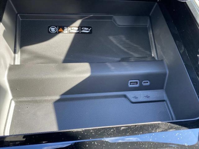 2026 Chevrolet Suburban Premier, 4WD