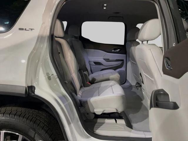 2023 GMC Acadia FWD SLT