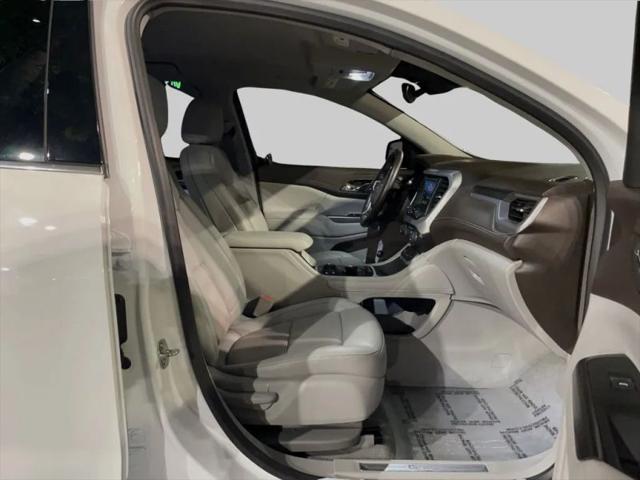 2023 GMC Acadia FWD SLT