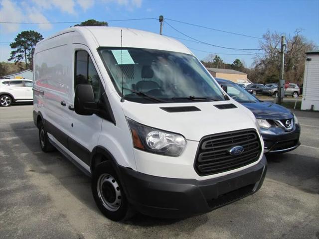 2018 Ford Transit Medium Roof w/Sliding Side Door w/RWB