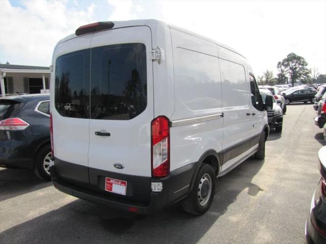 2018 Ford Transit Medium Roof w/Sliding Side Door w/RWB